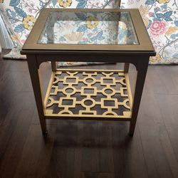 Vintage gold toned inlaid glass top end table with patterned shelf 26x24x26