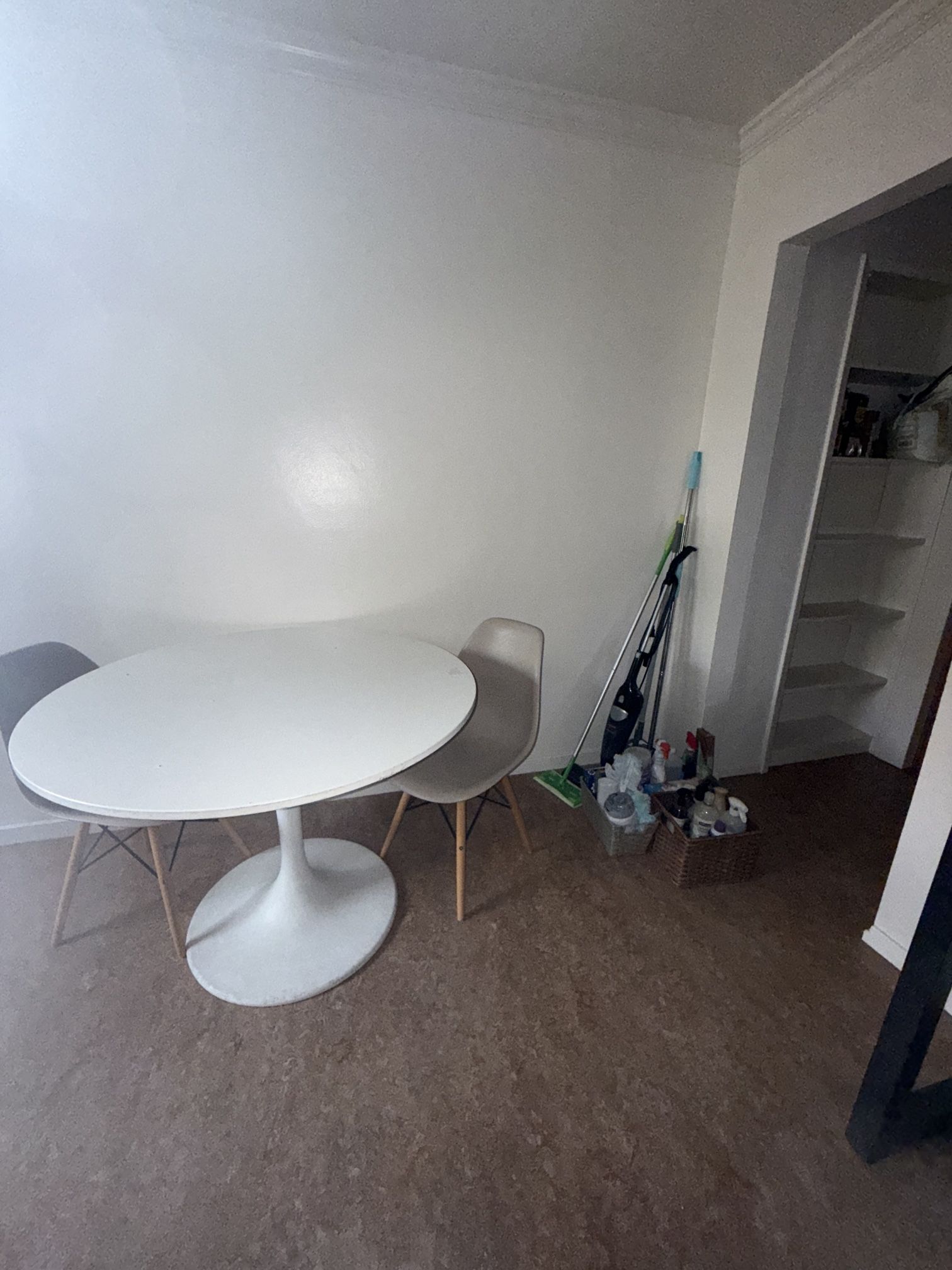 Move out sale