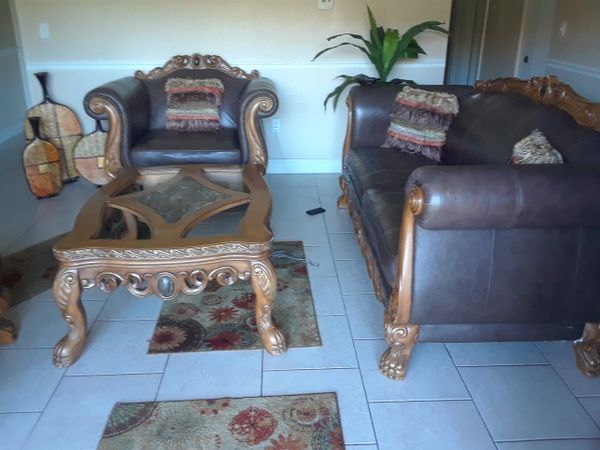Kanes leather collection for Sale in TEMPLE TERR, FL - OfferUp