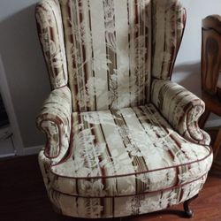 Accent Chair 
