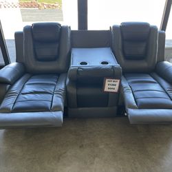 Single Reclining Sofa On Sale Now‼️ $1 Down Everyone Is Approved✅
