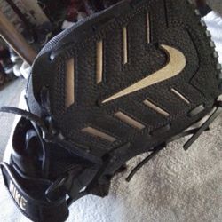 NIKE Alpha Edge Fielding Glove Youth Baseball Right Hand 11.5 ' New 