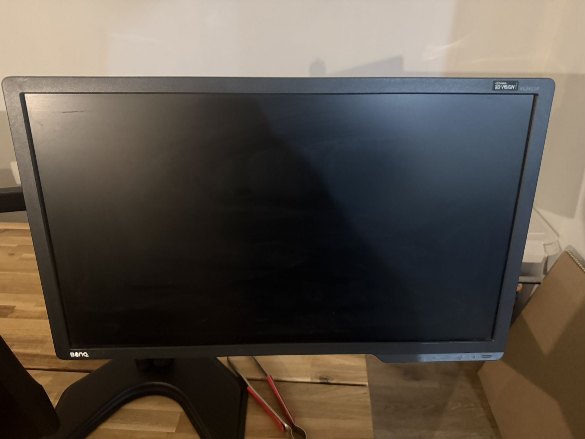 Benq 144hz 1080p/Dell 60hz 1080 Dual Arm Monitor Stand
