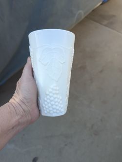 Vintage Milk Glass Set Of 7