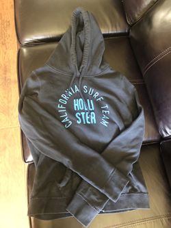 Hollister Hoodie size L