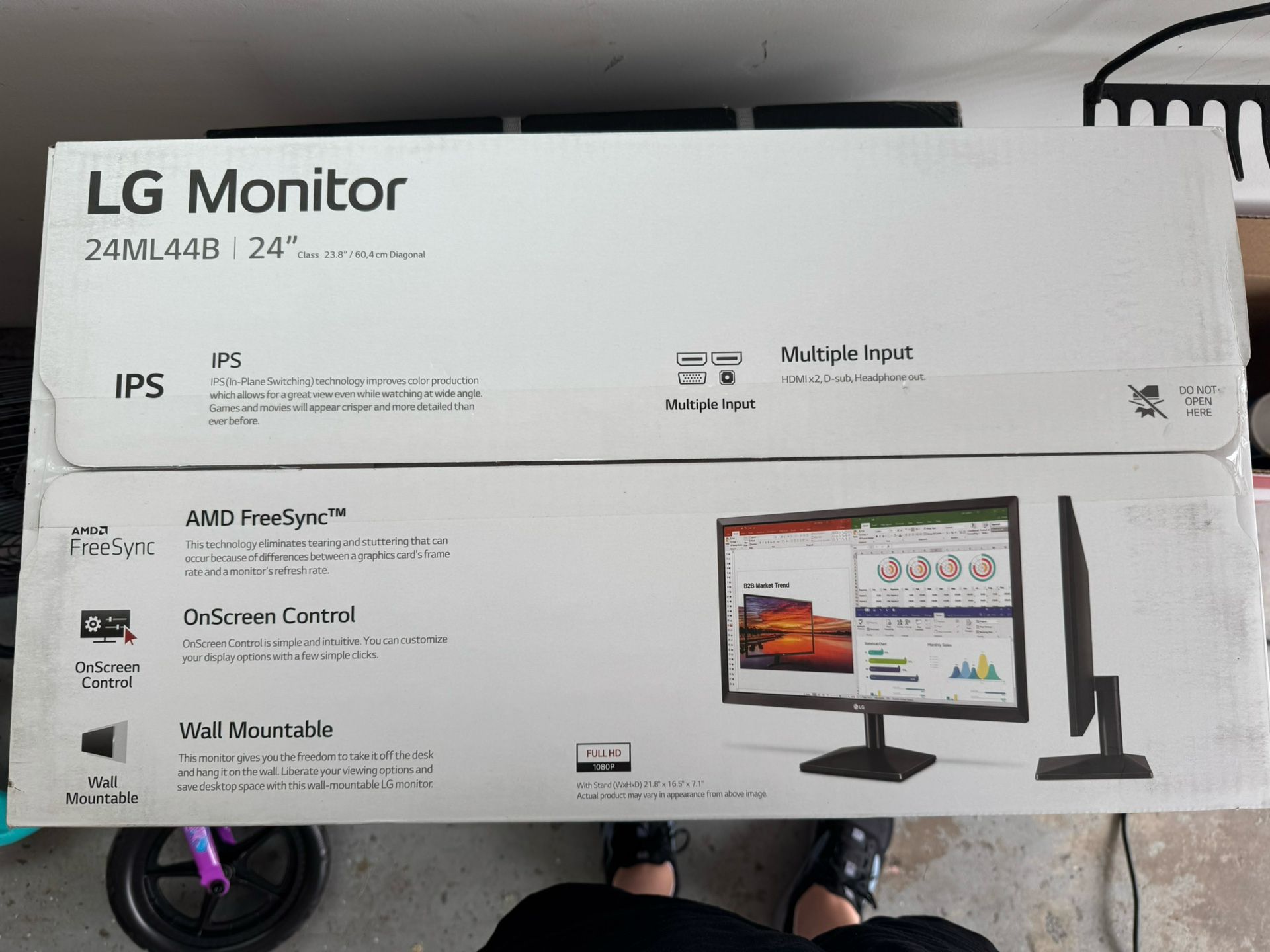 LG Monitor 24”