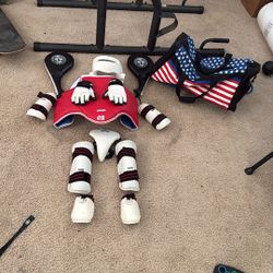 Taekwondo Sparing Gear And Kicking Paddles 