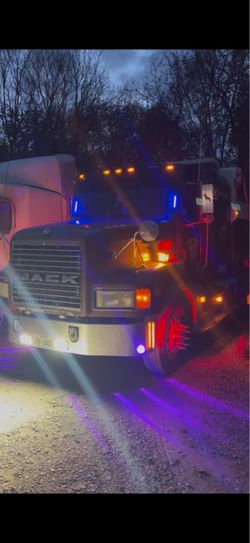 Dump Truck Mack 98