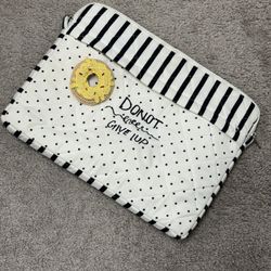Laptop Pouch