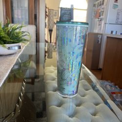 Starbucks Cups 