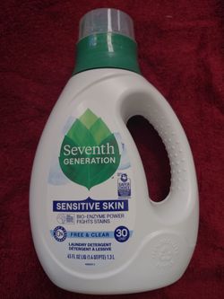 Laundry detergent