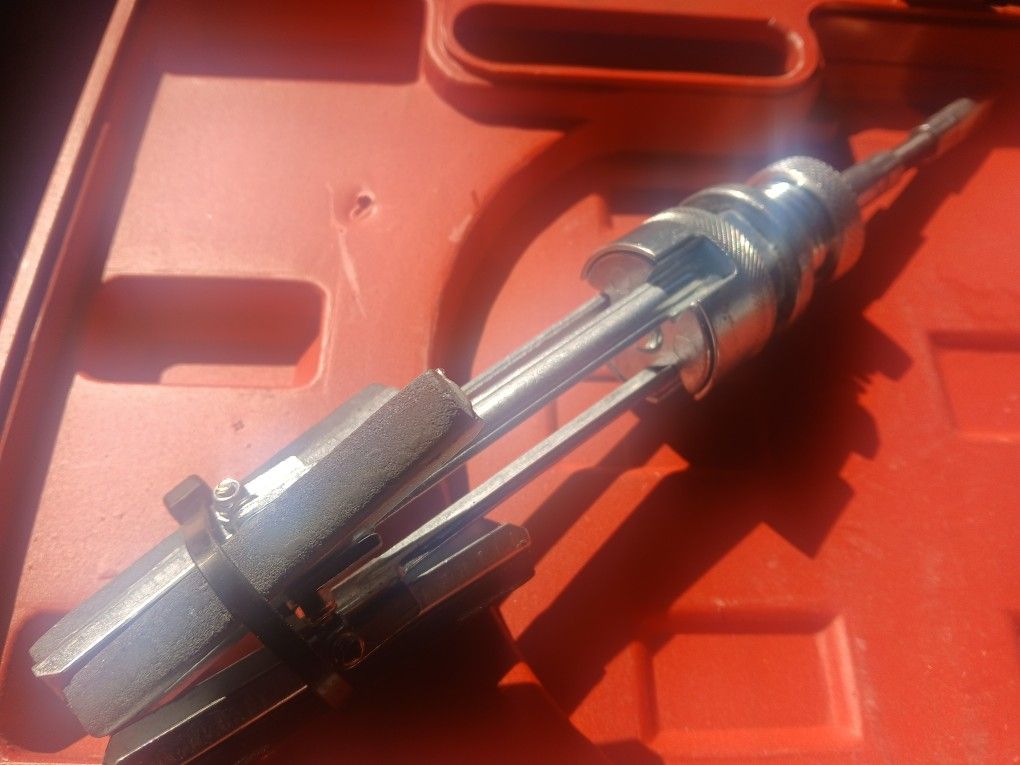 Piston Ring Expander And Hone
