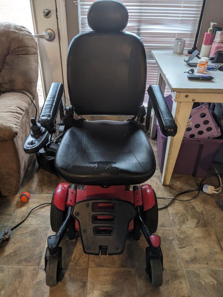 Electric Wheelchair