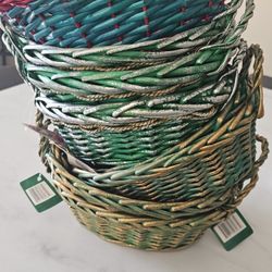 Baskets 