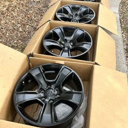 20 Inch Black Rims Excellent Condition 