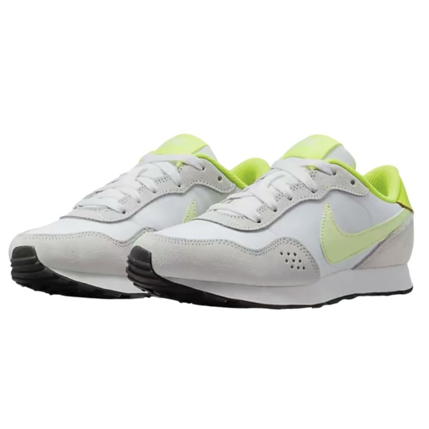 NIKE MD VALIANT (GS) Y7 W8.5 W7.5