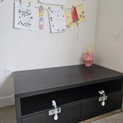Console With Storage And Baby Locks