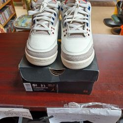 Like New Air Jordan 3 Retro Gs Size 5.5