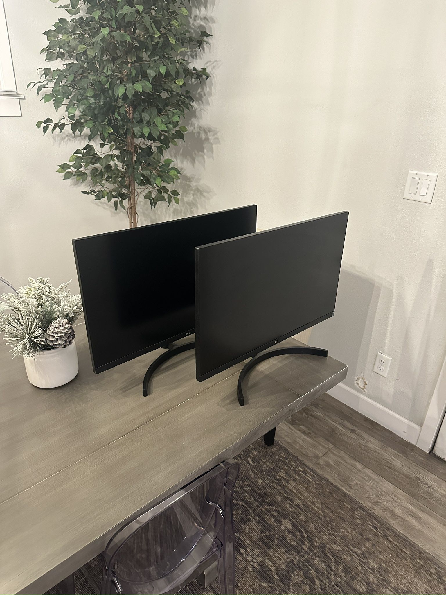 2 LG 28” Monitors. No Power Cord Just Monitors. Serious Inquires Only