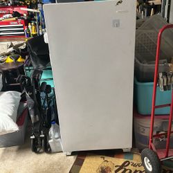 Frigidaire Freezer 