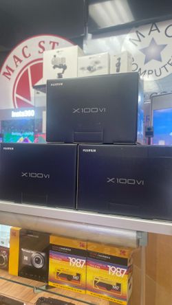 Fujifilm X100VI silver