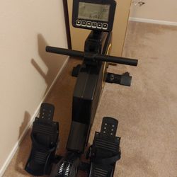 Circuit Fitness Foldable Rowing Machine 