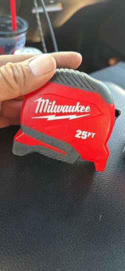 Milwaukee NEW/NUEVA