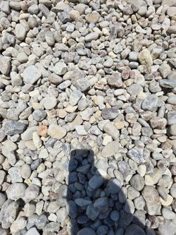 No. 3 Red/White/Gray Stone Delivered