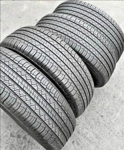 235 65 18 Michelin tires Con 80% de Vida Las 4
