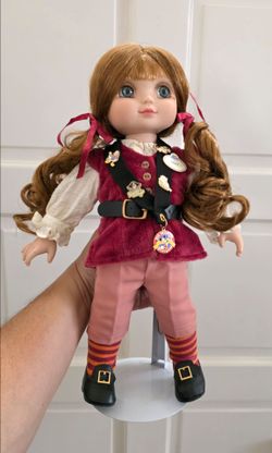 Disney X Marie Osmond Adora Belle Pirates of the Caribbean Pin Trader Doll signed
