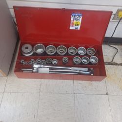 Ratchet Tool Box