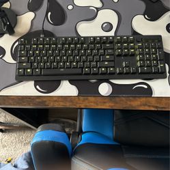 Razer Deathstalker V2 Gaming Keyboard