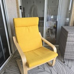 Modern Lounge Chair With Ottoman 