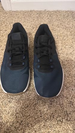 Nike Low-Top Sneakers Black and Blue