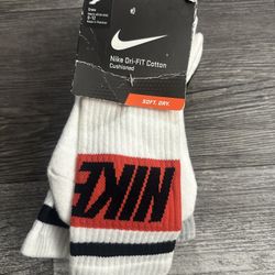 Men’s 3 Pairs Nike Dri-Fit Cotton Cushioned Socks Size 8-12