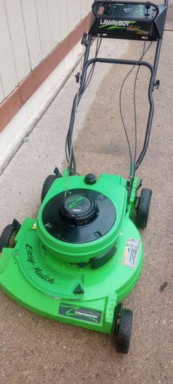 Lawnboy 2-Stroke Self Propelled Mulch Mower