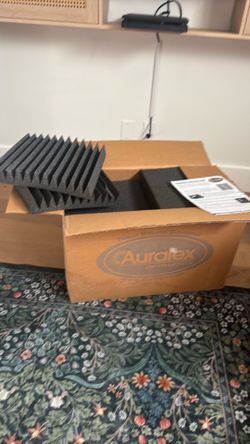 Auralex Studiofoam- 24 pack- NEW in BOX