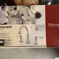 New pfister Courant