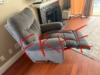 FREE RECLINER CHAIR - Laguna Niguel