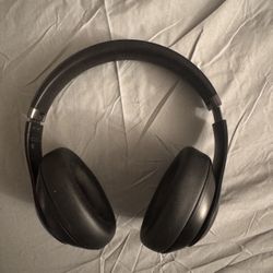 Beats Bluetooth Headphones 