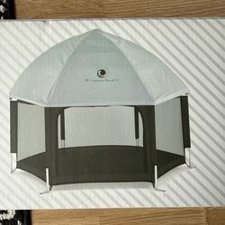 Pop N Go Playpen With Mat