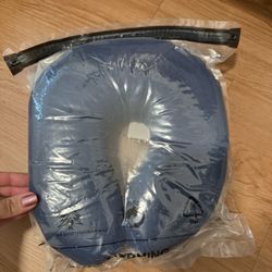 Travel Pillow 