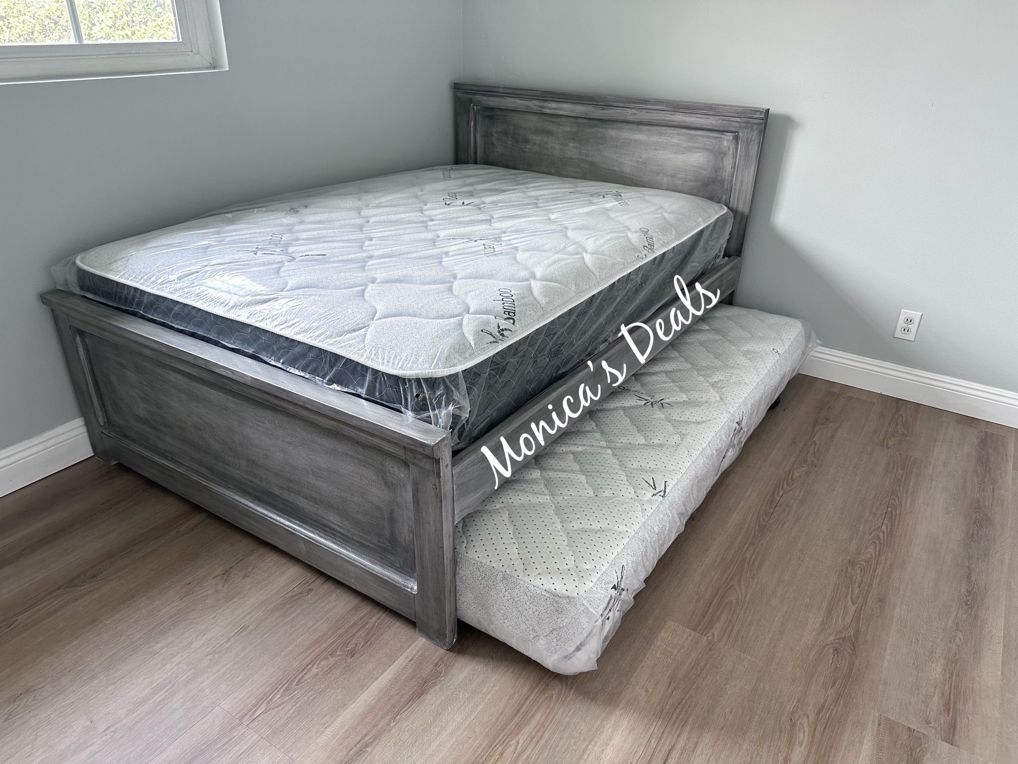 Full Solid Wood Bed With Twin Roll Out Mattress $560