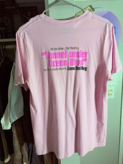 Lana Graphic T-Shirt