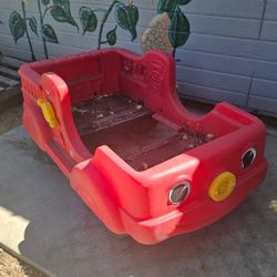 Kids Fire truck Bed Frame