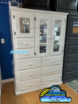 White XL pinewood wardrobe closet ropero armoire
