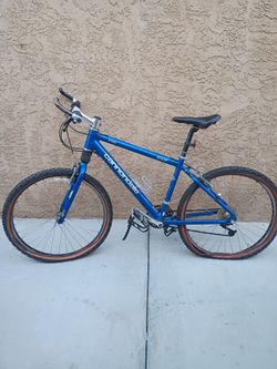 Cannondale F700 CAD3 Mountain Bike