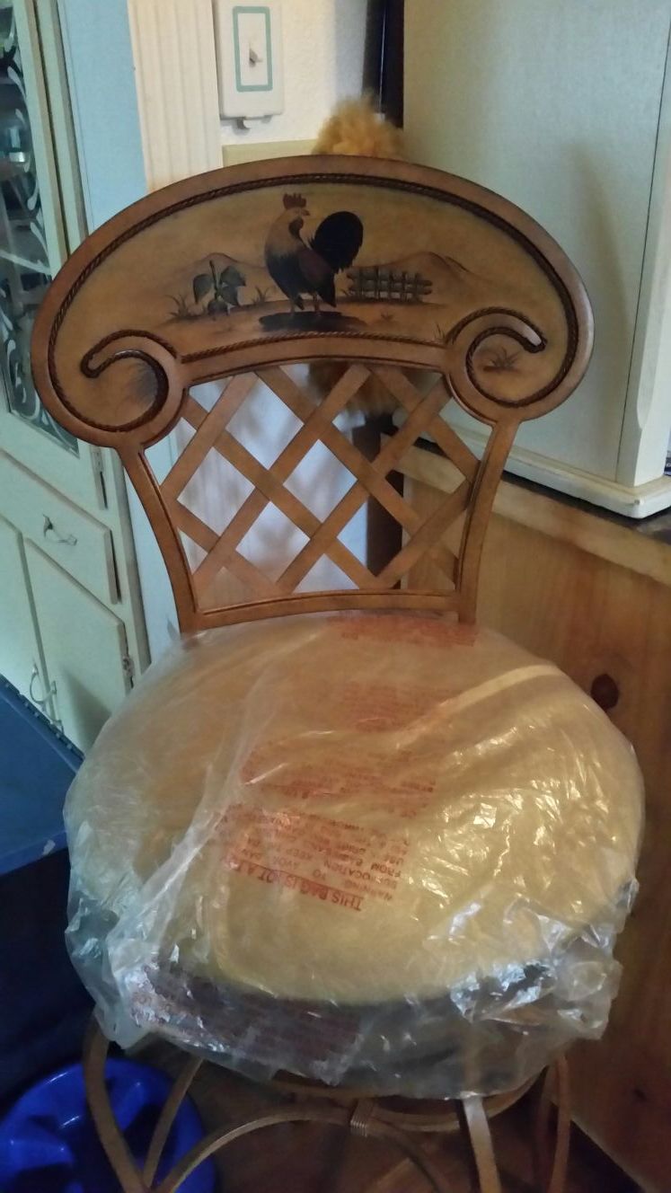 Metal rooster bar stools