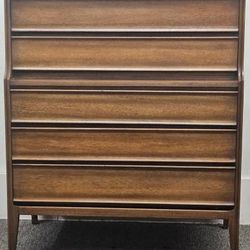 Mid Century Chest of Drawers


