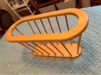 Wooden Magazine Rack $5 (Pickup Edinburg)